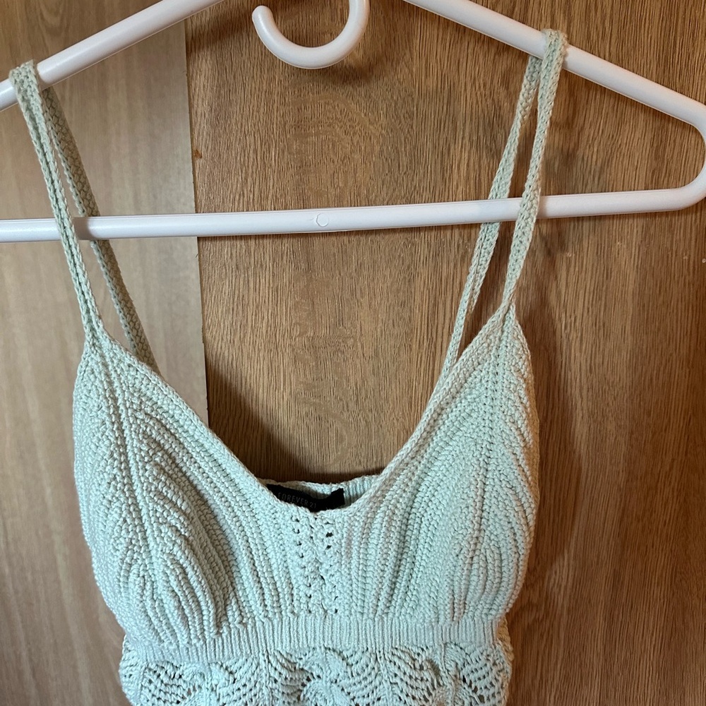 Forever 21 Light Green Knit Top